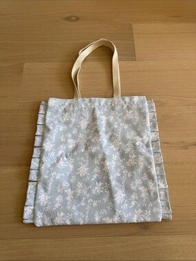 Universal thread tote bag